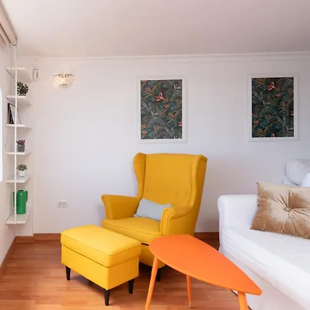 House Monte Rojo